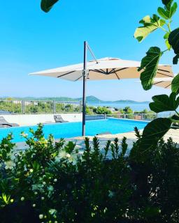 Camp Panorama with pool - Drage - 8