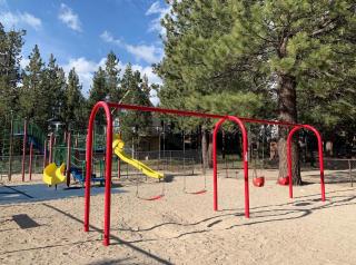 Village and Lake Escape - Walk to the Lake and Village - 1