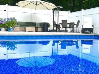 Amazing Poconos House . Sauna/Hot Tub/Private Pool - East Stroudsburg - 6