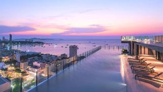 The BASE Central PATTAYA Quiet King-Bed with Infinity Pool & Free Netflix - Pattaya - 4