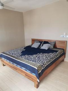 Villa for rent - Albion - 3