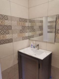 Villa for rent - Albion - 2