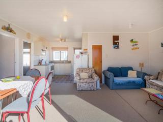 Location Plus - Whangamata Holiday Home - Whangamata - 5