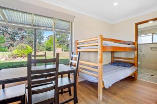 Braeside Cabin One Pinkwood - Central Tilba - 4