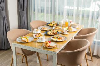 The Riski Hotel at Bangphlat Station SHA - Bangkok - 4