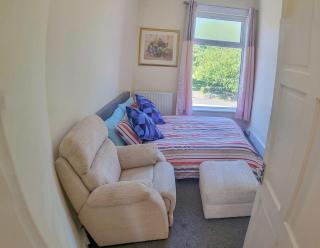 2 Bedroom 4 Beds Family Flat Free Parking & Fast Wi-Fi Self-Check-in Cosy & Spacious - 9
