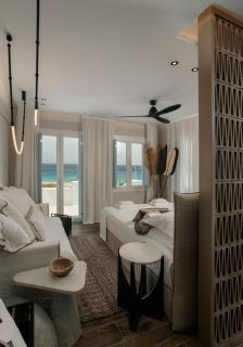 Sea U Soon Seafront Suites - 1