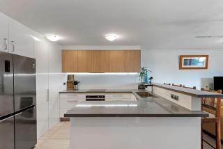 The River View Unit -2 bed -2 bath - Maroochydore - 3