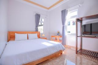 Biệt Thự Du Lịch Suối Mơ - Ấp Xuân An - 1
