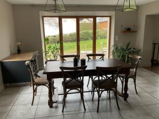 Logement dans maison + extérieur - Orchamps-Vennes - 5