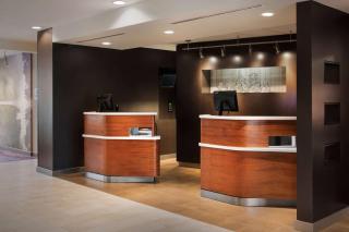Fairfield by Marriott Inn & Suites Stoughton - 9