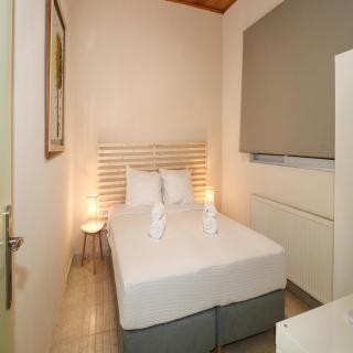 Family beach house near airport - Artemida - 5