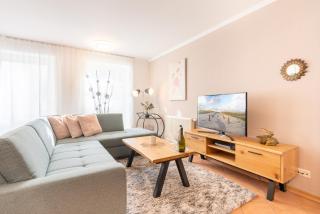 Komplett neu ausgestattete Ferienwohnung für 2 Personen - mit Boxspringbett, zwei Flat-TVs und Parkplatz - Heringsdorf - 0