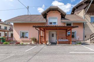 Mržek House with Sauna - Happy Rentals - 0