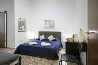 Lorenzo's Vatican APT - Rom - 0