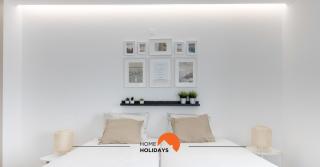 #048 Sunrise by Home Holidays - 2