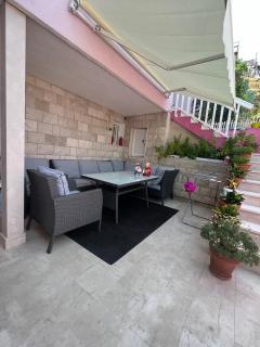 Lilac Apartments - 3