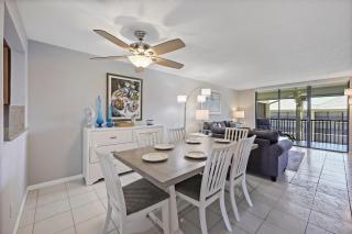 South end condo with pool/spa and steps to beach - 6