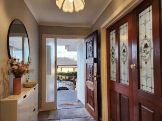 Spacious Frankston Retreat - 9