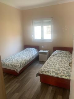 Apartments Neira near Dubrovnik - Ivanica - 4