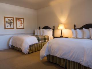 Wine Country Inn - 4