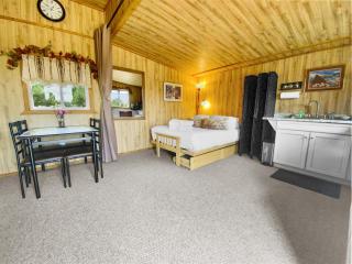 Nice and Knotty Cabin - Hatch - 4