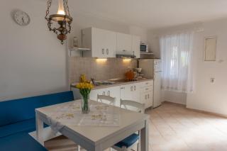 Holiday Home Antony - Miholašćica - 5