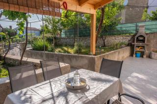 Holiday Home Antony - Miholašćica - 7