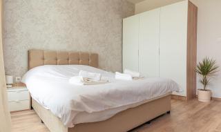Platinum 1BD with Workspace and Private Parking by Flat Managеr - 4