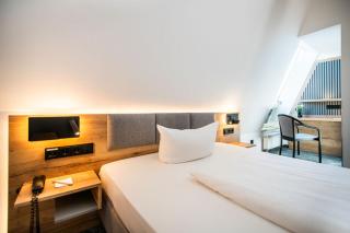 Ringhotel Schlossberg - Neustadt - 5
