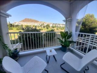 Para los amantes del Golf, playa y piscina. Espectacular apartamento. Estreno 2021. - 4