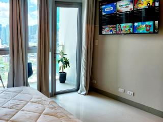 Casa Antonio At Uptown Parksuites Two - Manila - 9