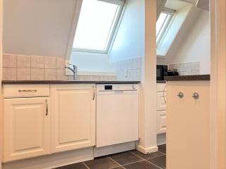 Four Bedroom Apartment In Esbjerg, Kirkegade 12 - Esbjerg - 3