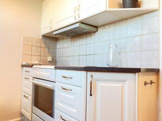 Four Bedroom Apartment In Esbjerg, Kirkegade 12 - Esbjerg - 1