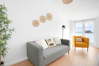 Sunny 2 bedroom apartment in Almada - Balconies with River View - Almada - 5