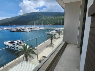 Portonovi - Marina Residences Sea View Apartment - 7