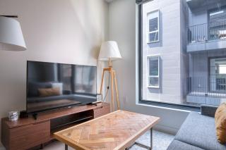 South Boston studio w wd nr red line BOS-887 - Boston - 9