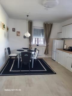 80qm mit Balkon 3 getrennde Räume - Schwandorf in Bayern - 5