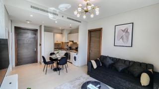 STAY BY LATINEM Luxury 1BR plus study Holiday Home CV B112 near Burj Khalifa - Dubai - 8