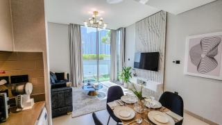 STAY BY LATINEM Luxury 1BR plus study Holiday Home CV B112 near Burj Khalifa - Dubai - 5