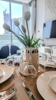 STAY BY LATINEM Luxury 1BR plus study Holiday Home CV B112 near Burj Khalifa - Dubai - 3