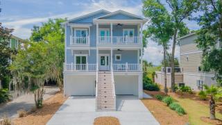 4 Bed and 5 Bath Fripp Island Rental on Davis Love - Fripp Island - 0