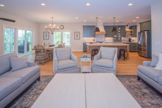 4 Bed and 5 Bath Fripp Island Rental on Davis Love - Fripp Island - 3
