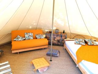 TENTE HIBOU INSOLITE AVEC FILET DE DETENTE Camping lou cantou cevenol - 1