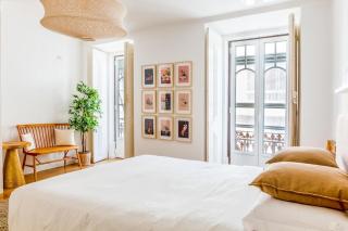 3-bedroom Apt with Private Patio in Cacilhas by Lisbeyond - 0