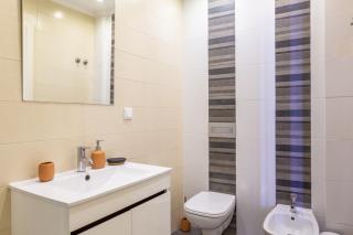 Brand New! 3-bedroom Apartment with Private Sunny Patio in Cacilhas! - Almada - 2