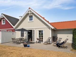 Holiday Home Daniela - 300m from the sea by Interhome - Bro - 0