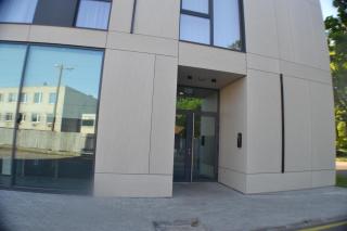 City Centre River View Apartment - 8