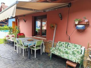 Casa roja - Marrón - 5