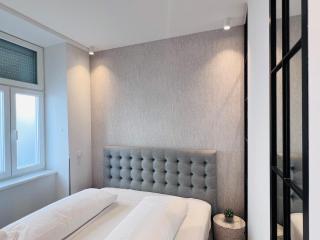 Zeus Design Apartment Schlosspark Schönbrunn - 4